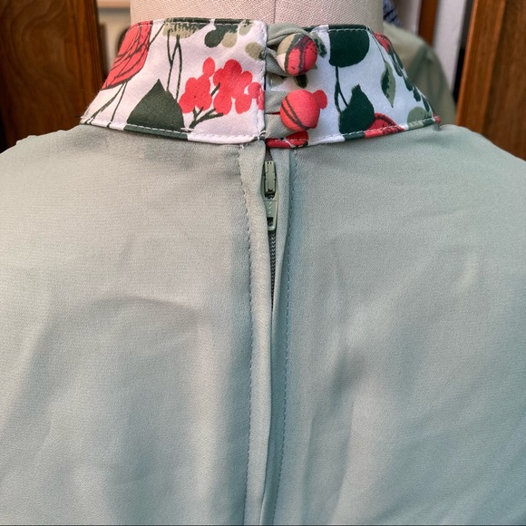 Women's NWOT Floral Wiggle Pinup Couture Laura Byrnes Dress Size 2X - Picture 12 of 16